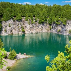 Budget vacations in Ontario, the United States and Europe or the Caribbean