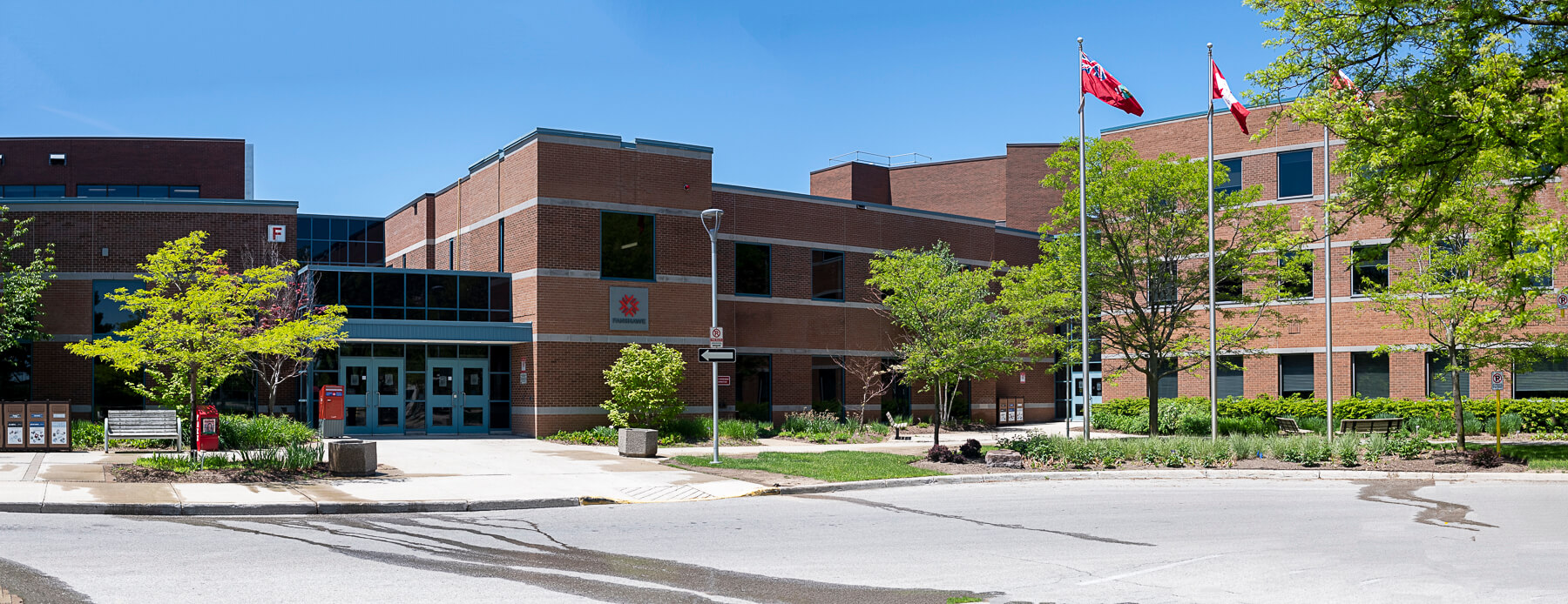 London Campus F Building