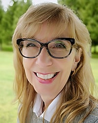 Judith Bell Headshot