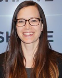 Lindsay McGuire headshot