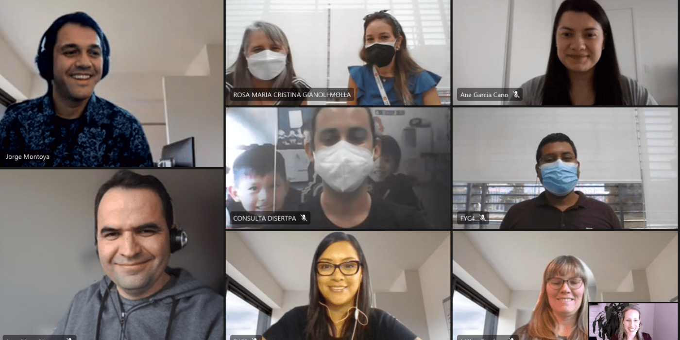 students attend training program online