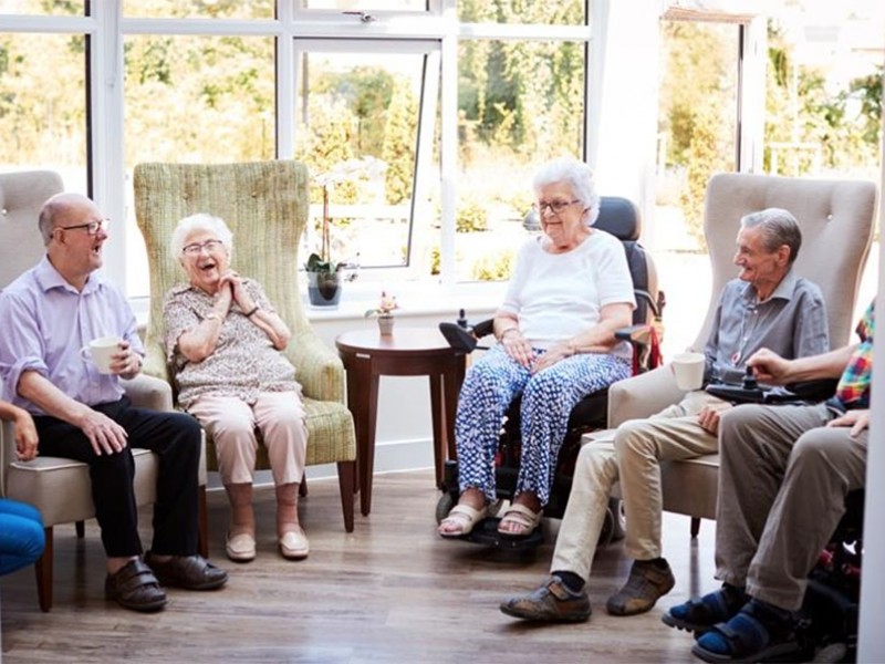 Finding the right retirement residence for your parents 