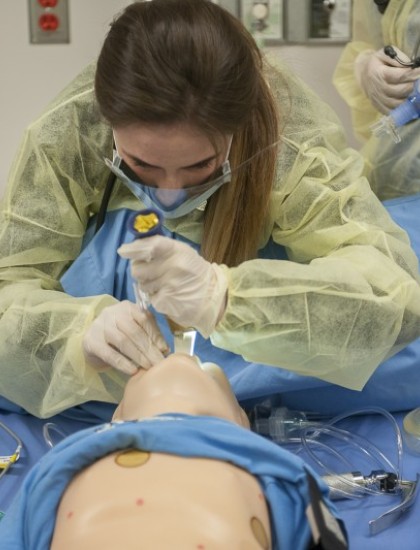 Respiratory Therapy students in simulation lab