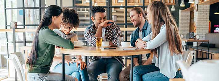 friends having tea in a cafe