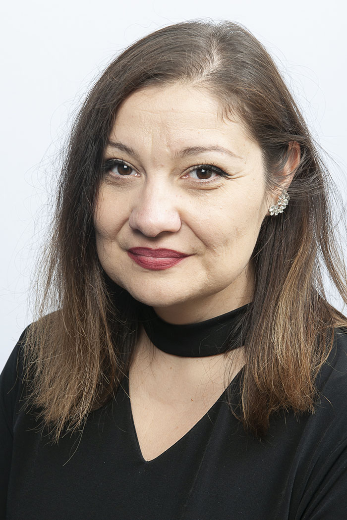 photo of Lisa Espinola